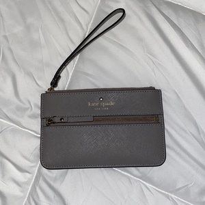 Kate spade wristlet wallet
